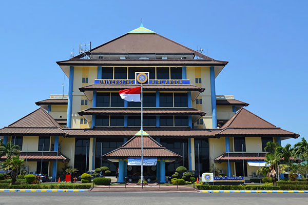 500 M ke Kampus A Unair 